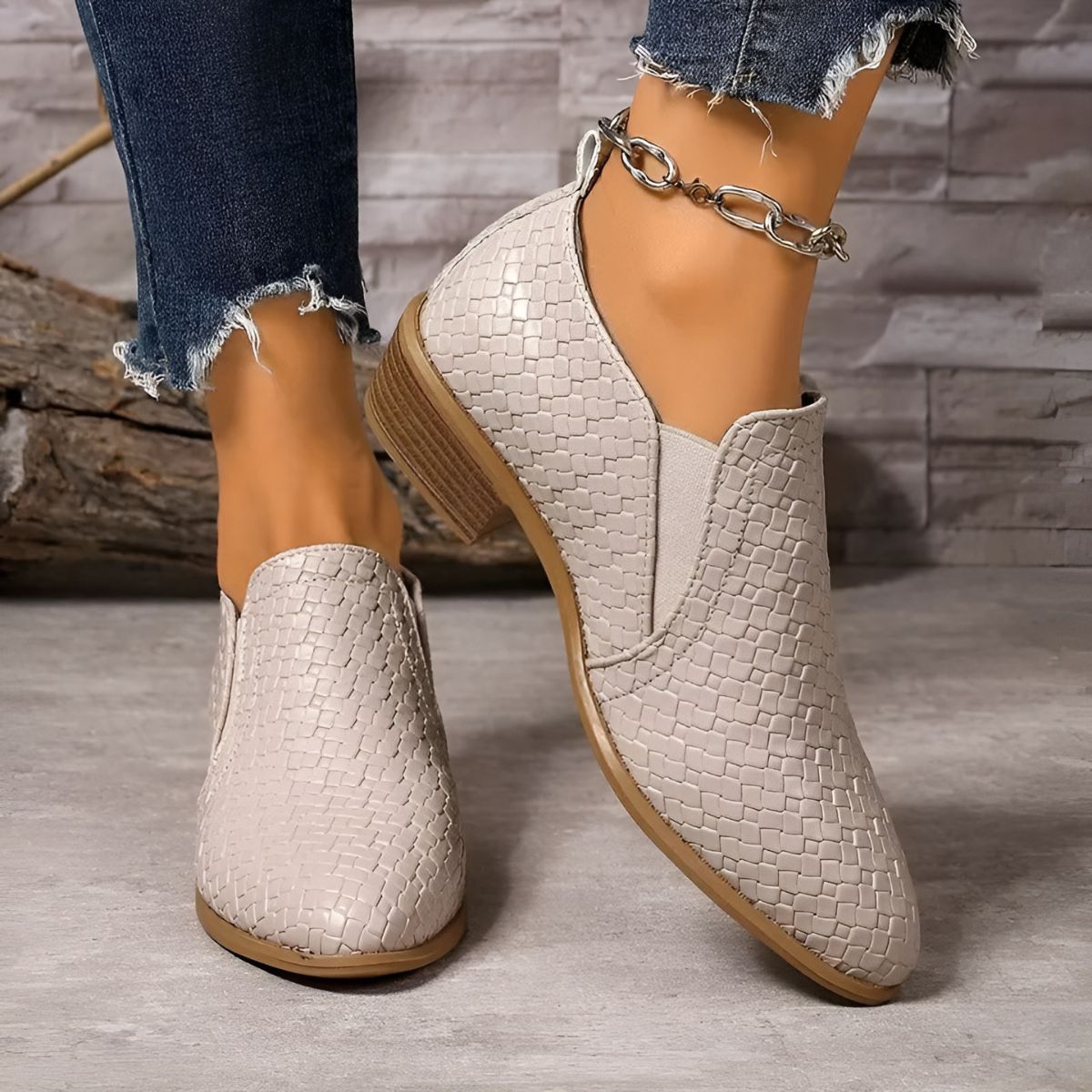 Alexia | Ivory Woven Loafers